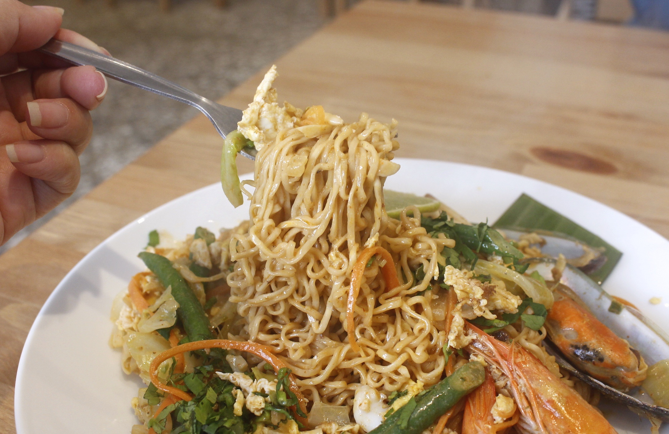 【桃園 阿含thai泰式料理】藏身在米干國的純泰料理。酸辣海鮮炒MAMA麵真對味!!! 【桃園 阿含thai泰式料理】藏身在米干國的純泰料理。酸辣海鮮炒MAMA麵真對味!!!