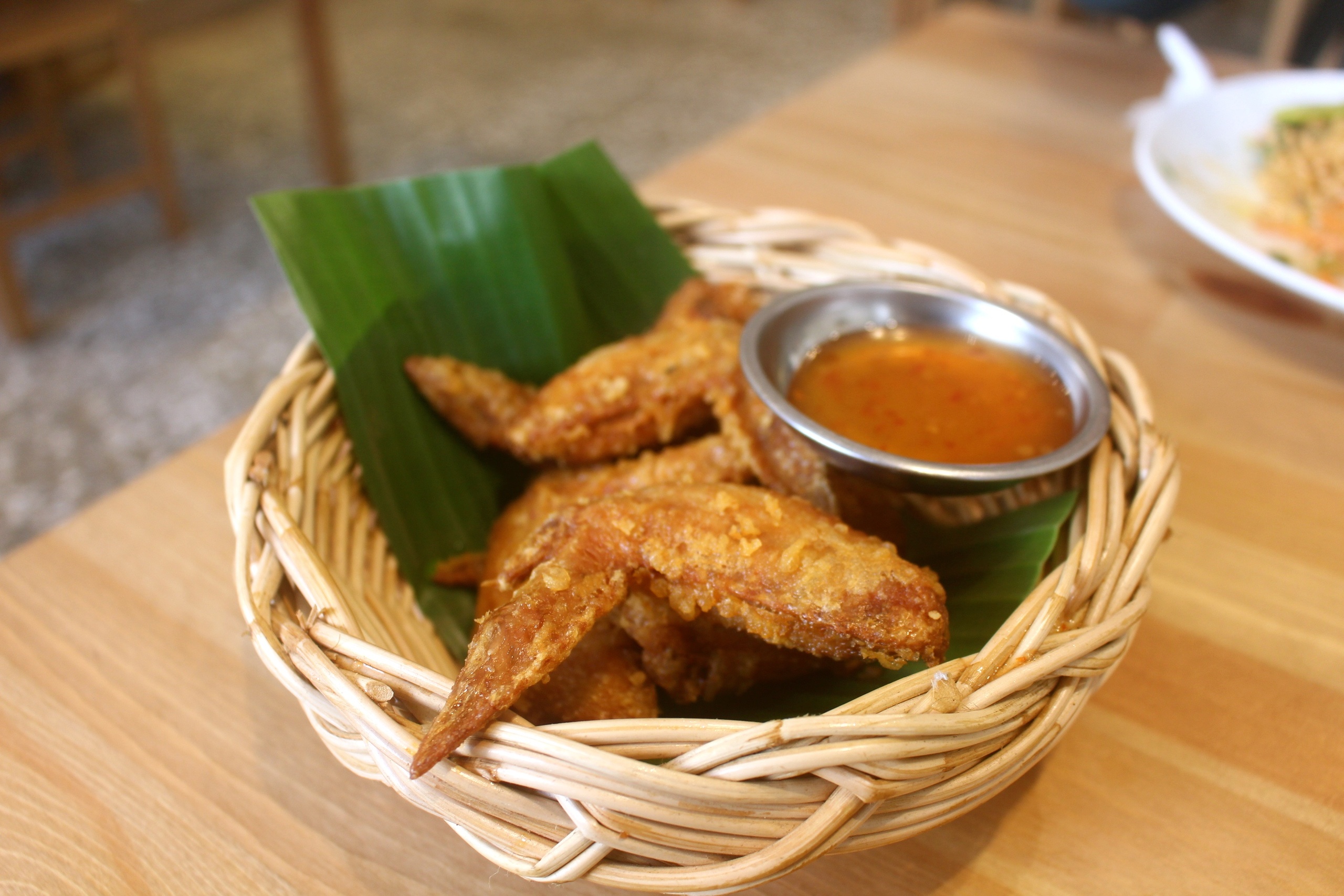 【桃園 阿含thai泰式料理】藏身在米干國的純泰料理。酸辣海鮮炒MAMA麵真對味!!! 【桃園 阿含thai泰式料理】藏身在米干國的純泰料理。酸辣海鮮炒MAMA麵真對味!!!