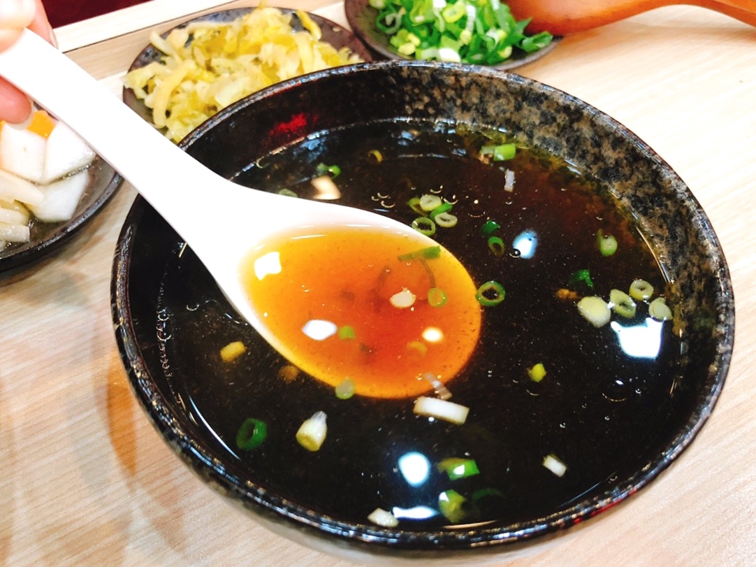 【新北 清一色牛肉麵】大胃王請進!!!牛肉麵免費續麵續湯、竟然還有珍珠奶茶免費喝到飽 【新北 清一色牛肉麵】大胃王請進!!!牛肉麵免費續麵續湯、竟然還有珍珠奶茶免費喝到飽