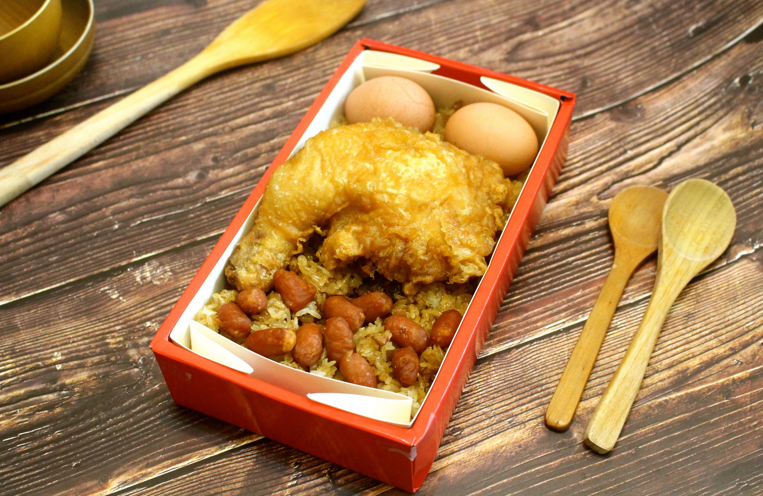 【桃園 八塊油飯】隱藏版彌月禮油飯。超份量古早味油飯/香酥大雞腿/小肉豆