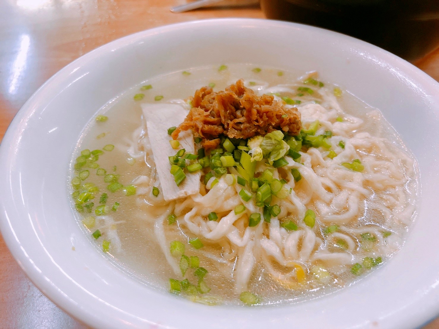 【台南 福榮小吃店】邁向百年的阿瑞意麵。自製意麵不添加味精口味相當清淡！