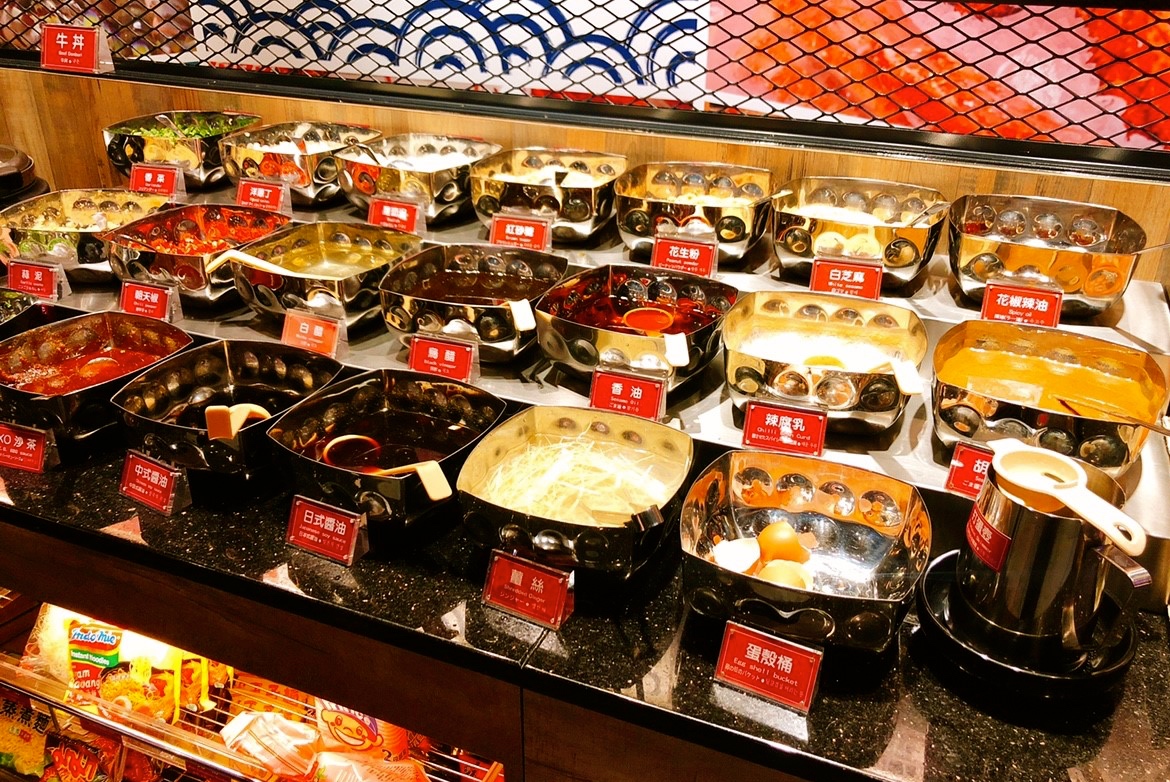 【台北 東吉水產】馬辣集團也推超市火鍋。60元享有麵食.牛丼.UCC咖啡.MEJI冰淇淋無限吃