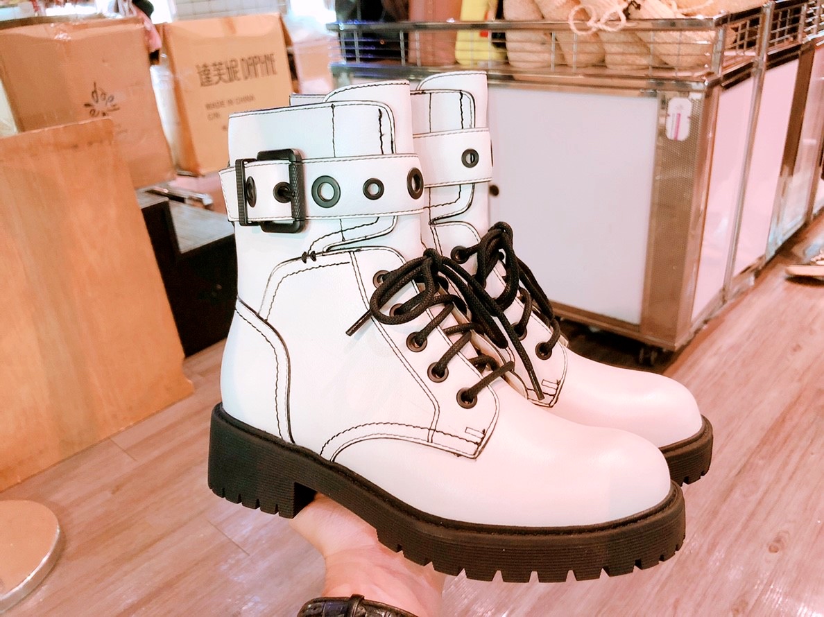 【桃園 DAPHNE、ALDO特賣】1/4~1/14台茂B2F全面2.5折起。挖寶一折鞋300元帶回家