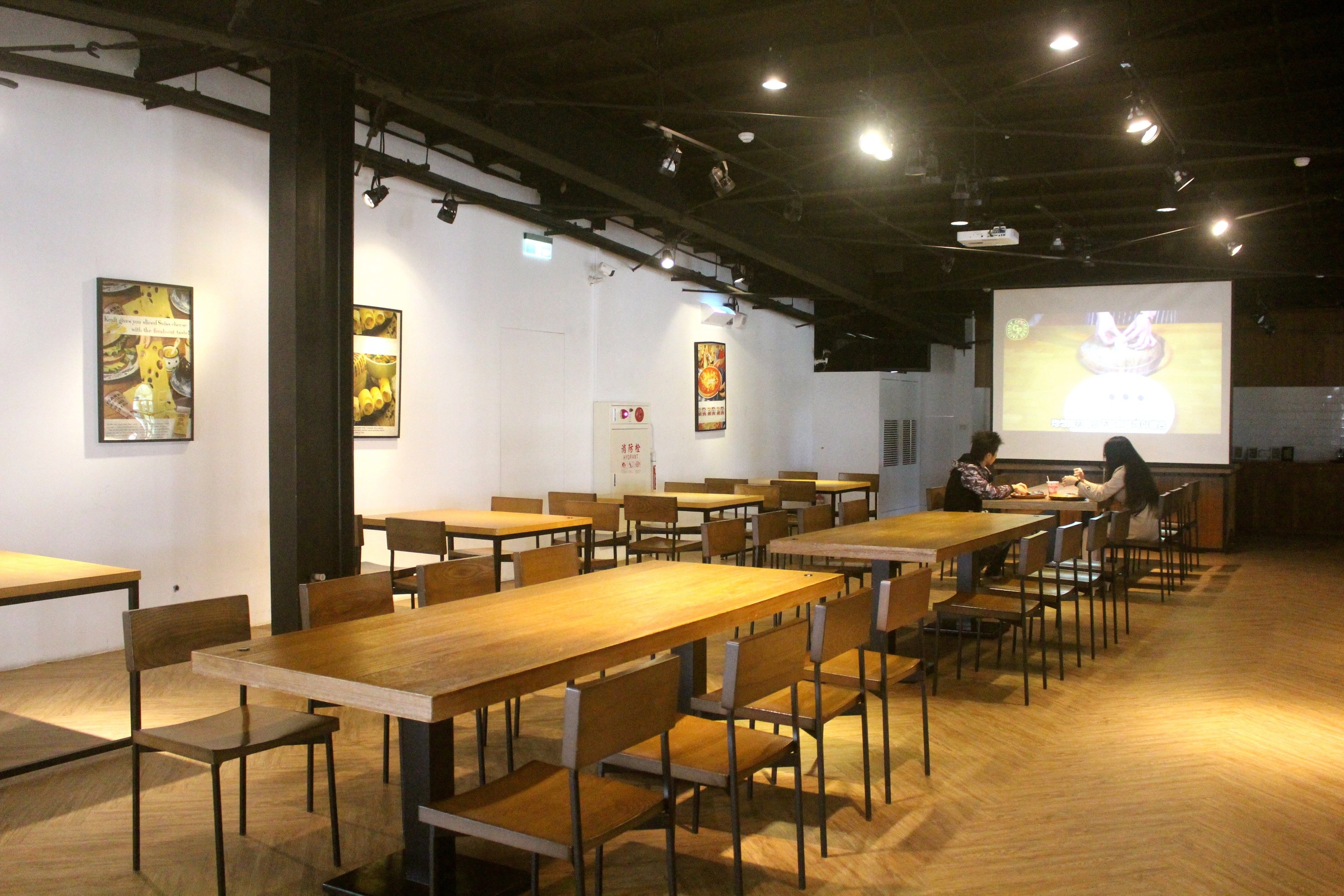 【宜蘭 超品起司烘焙工坊】以「起司」為主題巴洛克觀光工廠。四種起司披薩 【宜蘭 超品起司烘焙工坊】以「起司」為主題巴洛克觀光工廠。四種起司披薩