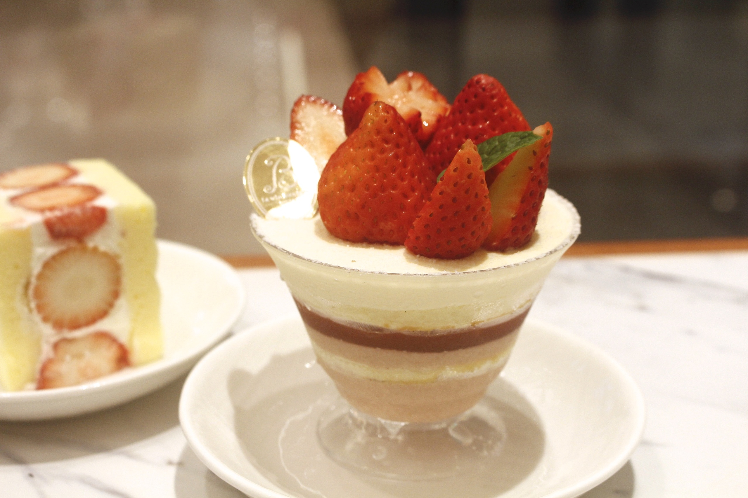 【台北 la vie bonbon】微風南山2樓日本夢幻甜點。讓人幸福的「英式查佛蛋糕」