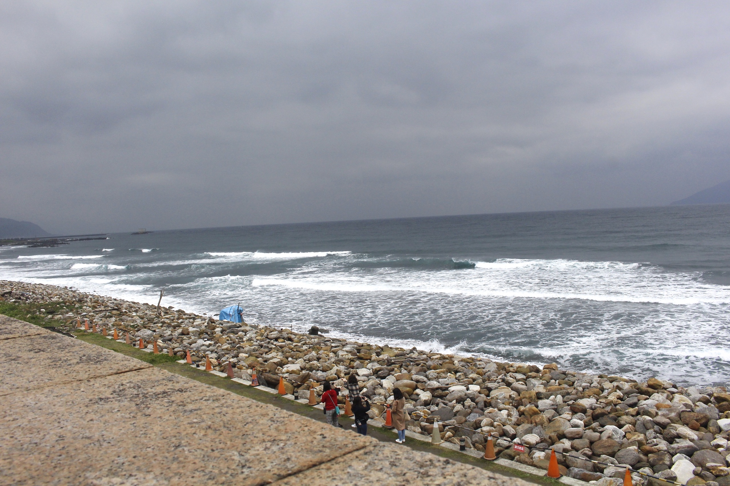 【宜蘭 濱海森林公園】海邊廢墟拍照點「八角瞭望台」。360度零死角欣賞美景!! 【宜蘭 濱海森林公園】海邊廢墟拍照點「八角瞭望台」。360度零死角欣賞美景!!