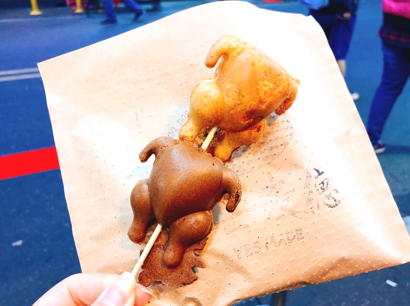 【桃園 野士麥德】中原夜市也能吃到？台中逢甲上來的 “烤全雞”雞蛋糕