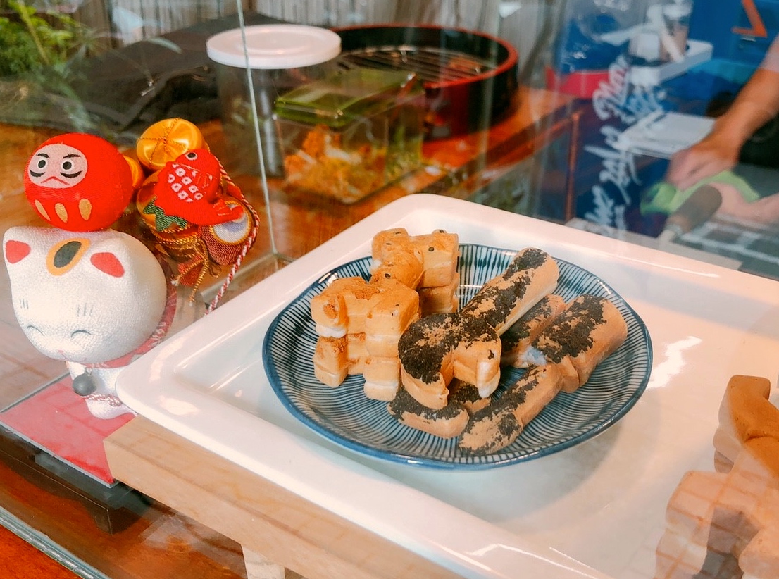 【新北 工具人雞蛋糕】三重騎樓藏匿IG打卡雞蛋糕。鐵鎚.板手.螺絲起子超逼真! 【新北 工具人雞蛋糕】三重騎樓藏匿IG打卡雞蛋糕。鐵鎚.板手.螺絲起子超逼真!