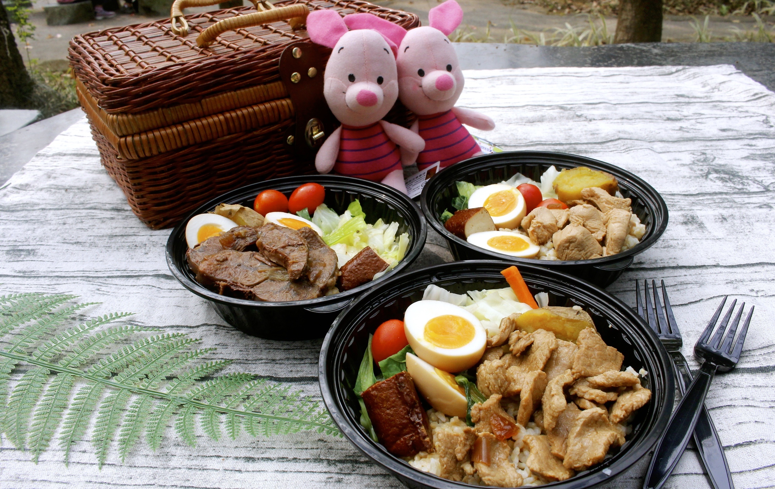 【桃園 ikiwi趣味究食】適合怕胖上班族「活力雞肉餐才355kcal」真的好低卡!!!