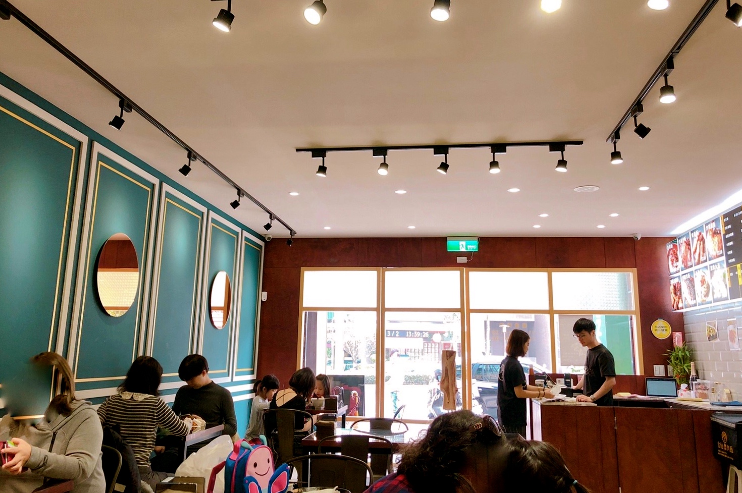 【新北 金仙魯肉飯】傳承35年手工古早味。來自台北松山路的超人氣魯肉飯。