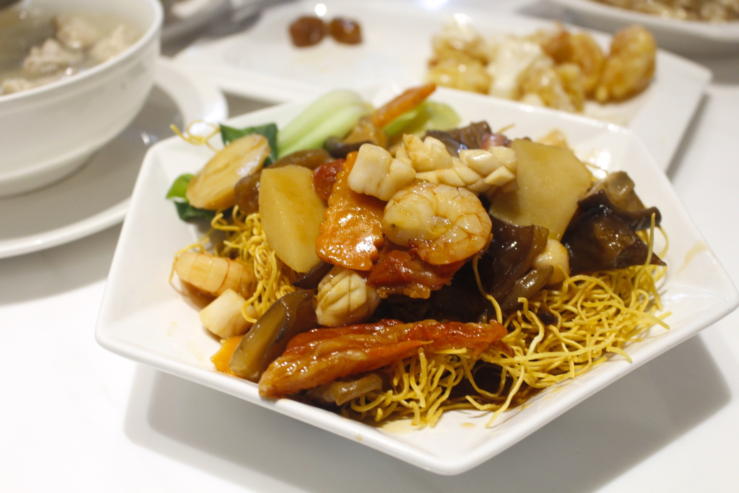 【桃園 星上星港式飲茶】2019大轉型新菜單上市。高檔活體海鮮、菲力牛肉全入菜