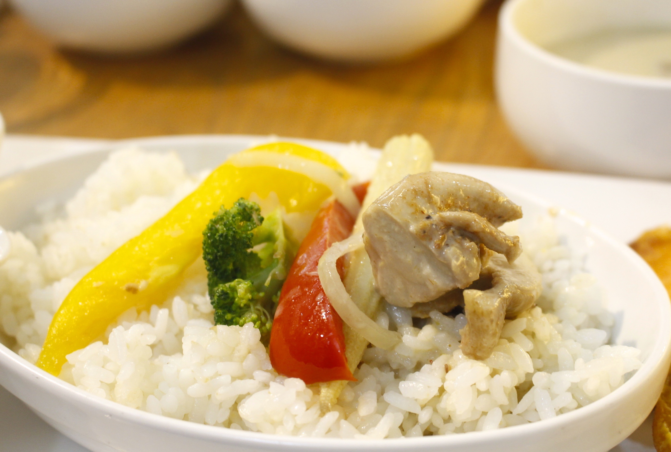 【新北 食之有情】低調在三井outlet車道旁。當地人氣 【新北 食之有情】低調在三井outlet車道旁。當地人氣