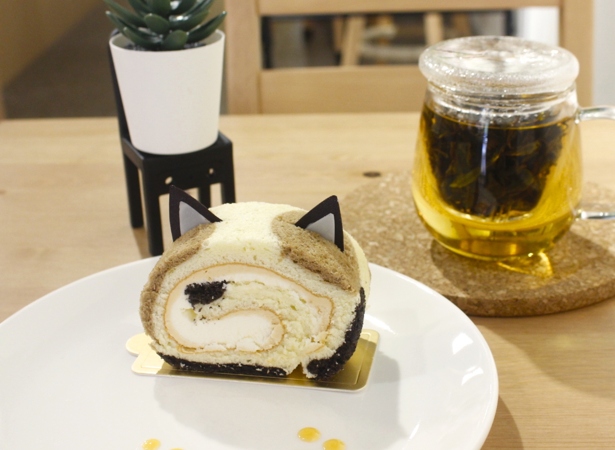 【桃園 阿枝與他的小夥伴*小枝】龜山在地手作烘焙店。當家熱銷品「超萌三花の卷」 【桃園 阿枝與他的小夥伴*小枝】龜山在地手作烘焙店。當家熱銷品「超萌三花の卷」