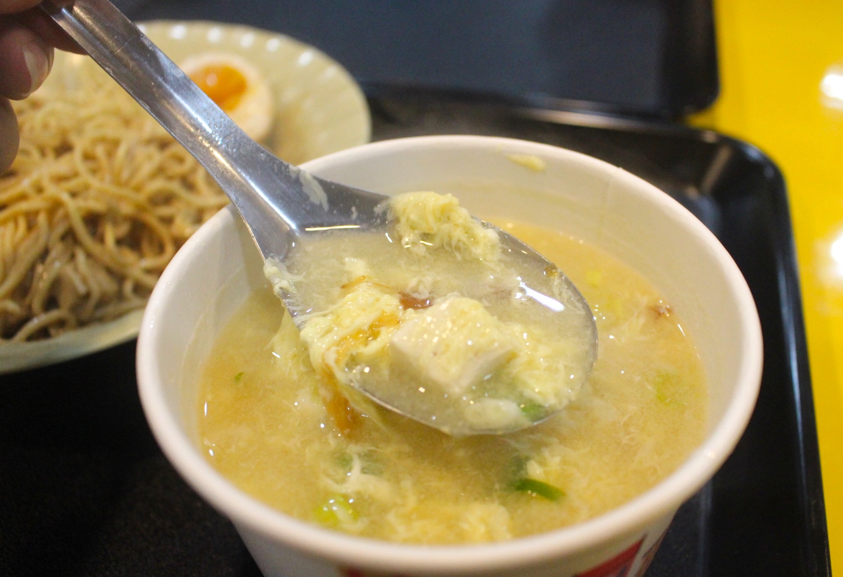 【台北 玖二涼麵】繞一圈饒河不吃夜市名店。招牌涼麵“麻醬+台式炸醬”蹦出新風味 【台北 玖二涼麵】繞一圈饒河不吃夜市名店。招牌涼麵“麻醬+台式炸醬”蹦出新風味