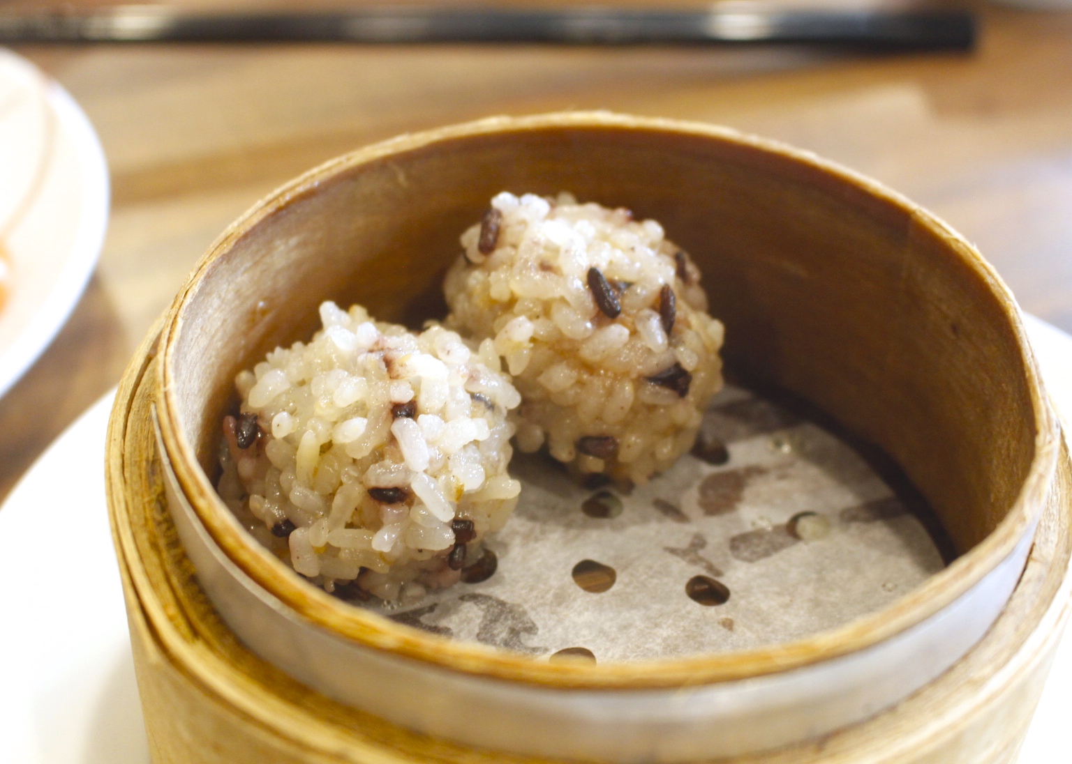 【新北 港龘港式飲茶】歐式自助百匯(泰山店)。平日中午365元吃到飽/附設停車場 【新北 港龘港式飲茶】歐式自助百匯(泰山店)。平日中午365元吃到飽/附設停車場