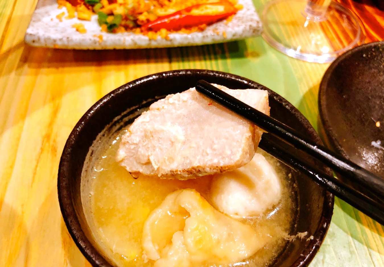 【桃園 小料理食事処】後站人氣居酒屋熱炒。小店擴大經營饕客依然絡繹不絕!椒鹽七里香下飯下酒 【桃園 小料理食事処】後站人氣居酒屋熱炒。小店擴大經營饕客依然絡繹不絕!椒鹽七里香下飯下酒
