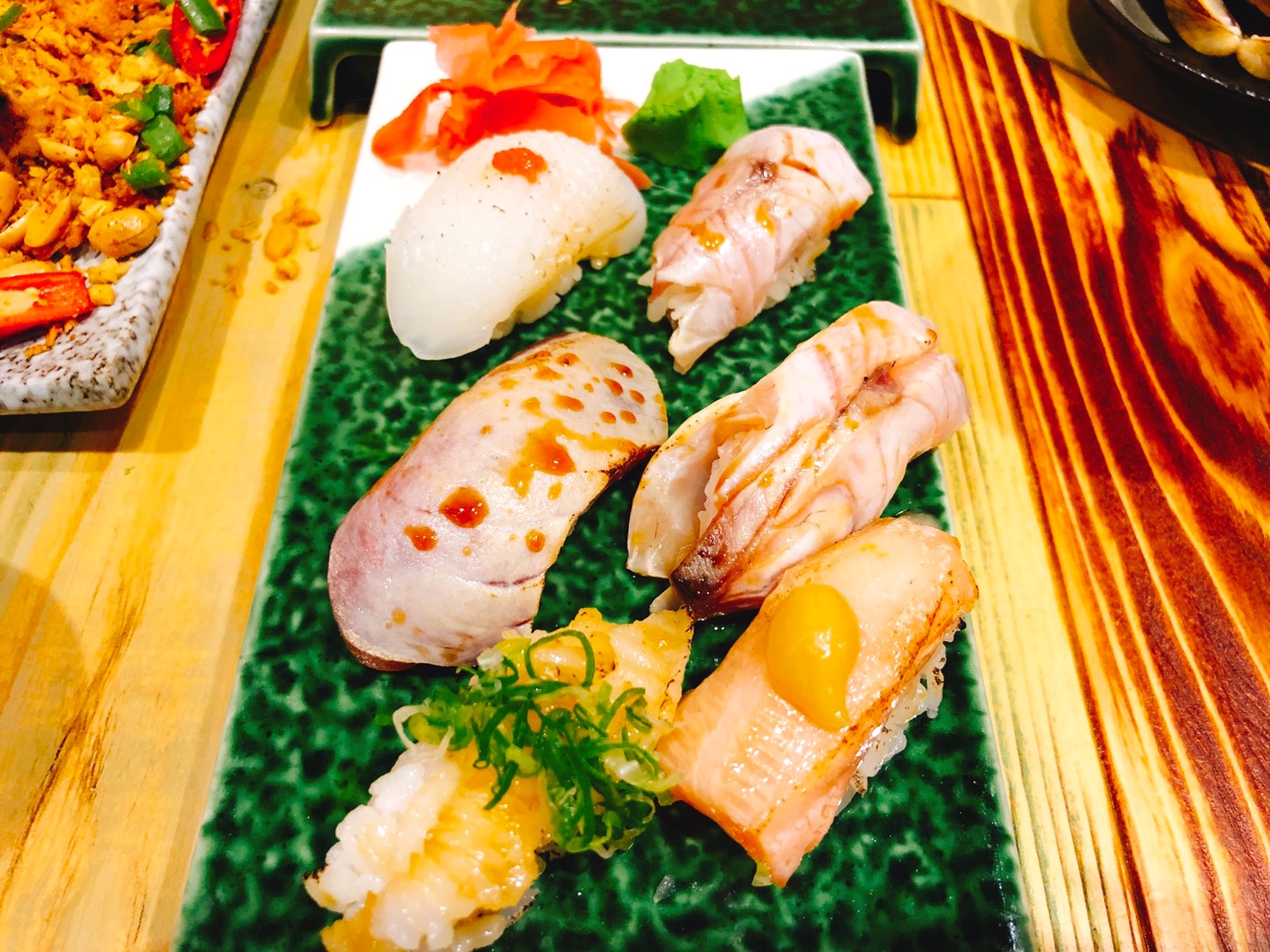 【桃園 小料理食事処】後站人氣居酒屋熱炒。小店擴大經營饕客依然絡繹不絕!椒鹽七里香下飯下酒 【桃園 小料理食事処】後站人氣居酒屋熱炒。小店擴大經營饕客依然絡繹不絕!椒鹽七里香下飯下酒