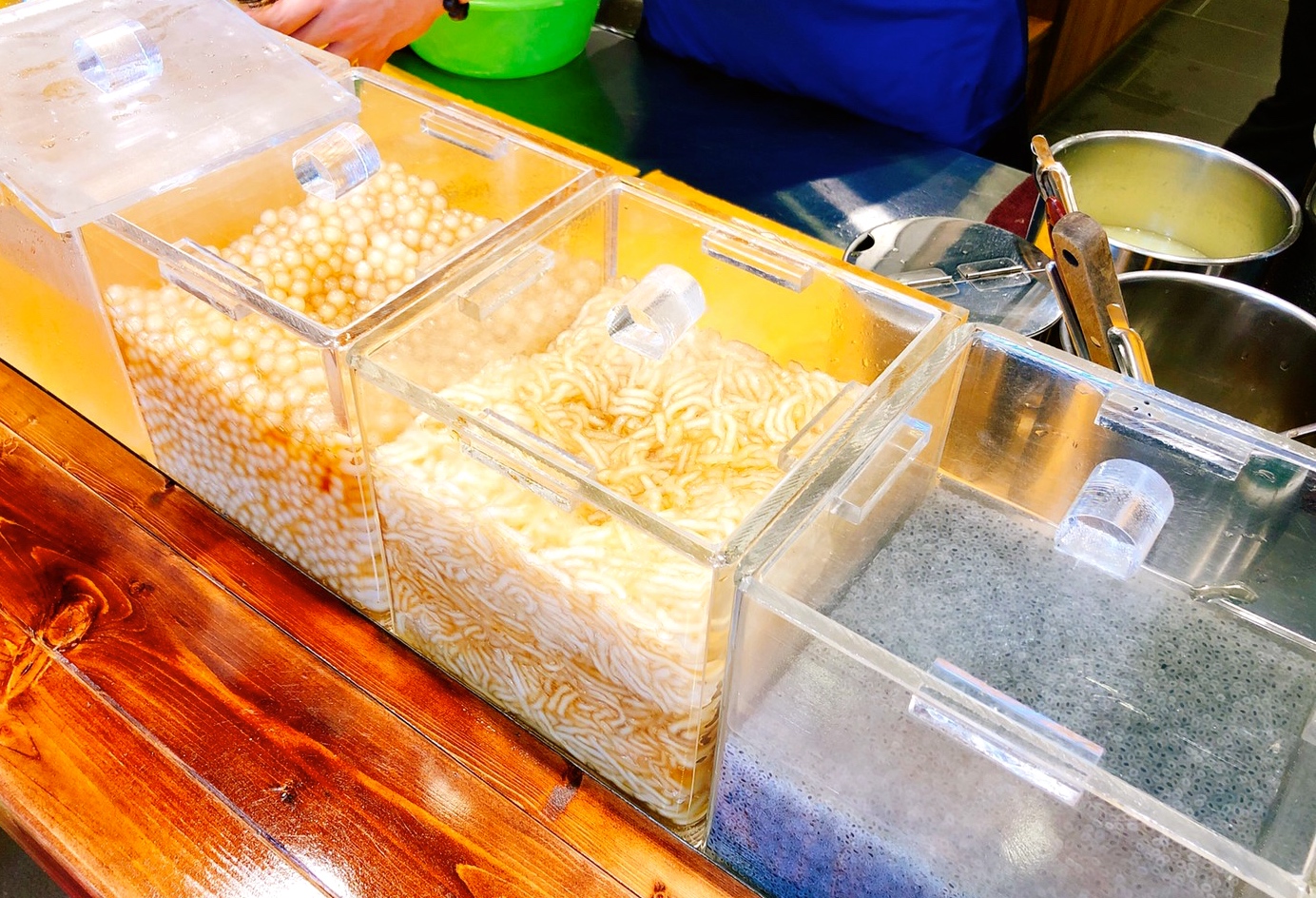 【桃園 亭仔腳古早味】龜山總棧遷移店面啦!招牌綜合透清涼的古早味飲品 【桃園 亭仔腳古早味】龜山總棧遷移店面啦!招牌綜合透清涼的古早味飲品