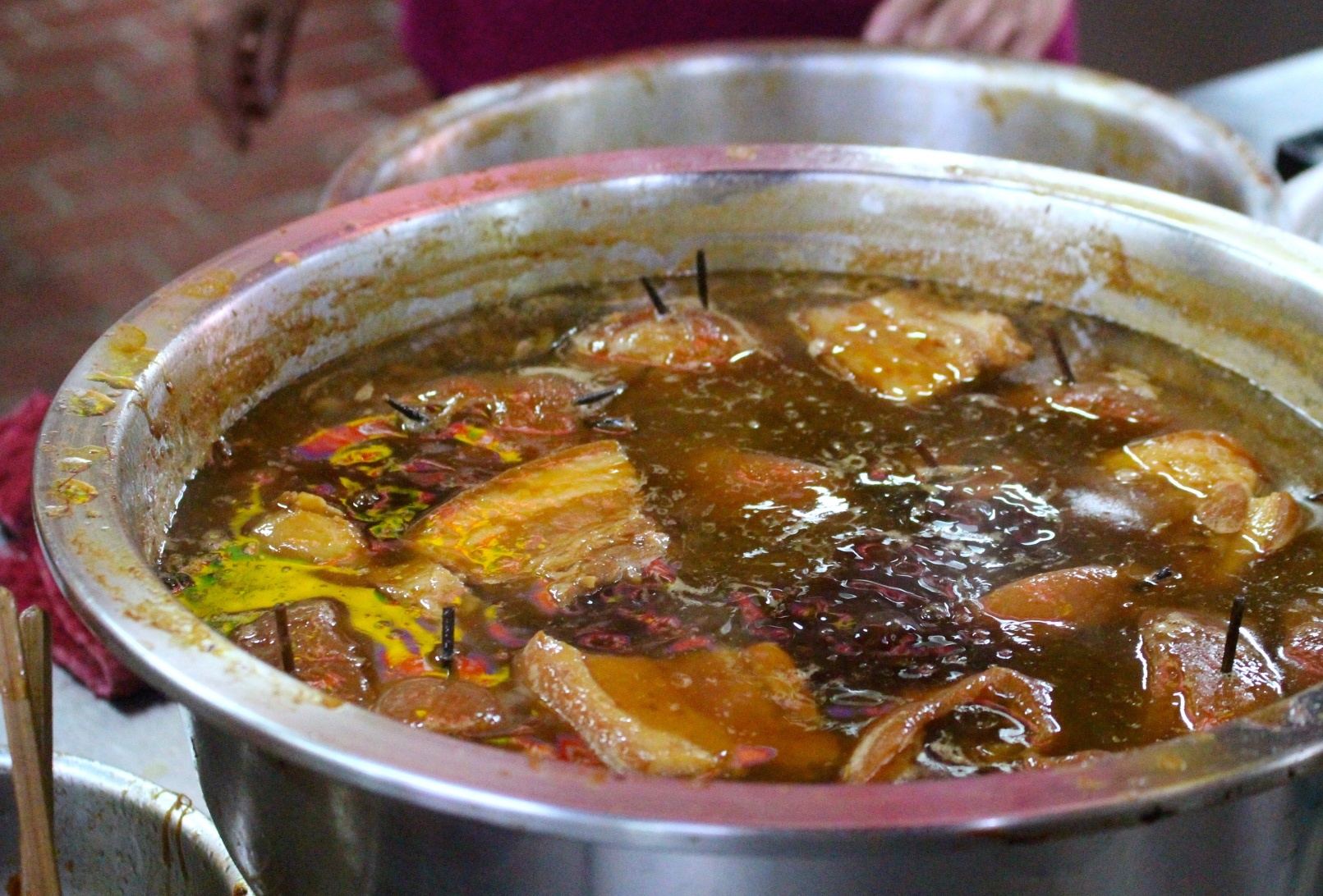 山河魯肉飯,滷肉飯,控肉飯,台中美食,市場美食,第二市場美食,台中第二場,麻薏湯,滷肉飯,魯肉飯,台灣小吃,