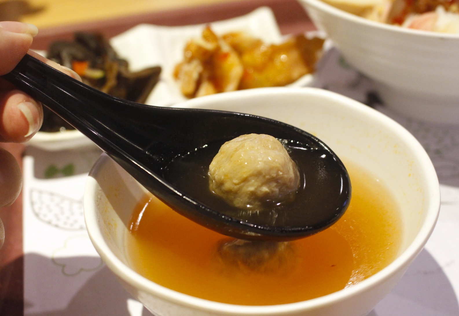 【桃園 Thai.bo 泰飽】大江美食街-泰式飯包。霸氣水果殼當成碗.就像一道菜! 【桃園 Thai.bo 泰飽】大江美食街-泰式飯包。霸氣水果殼當成碗.就像一道菜!