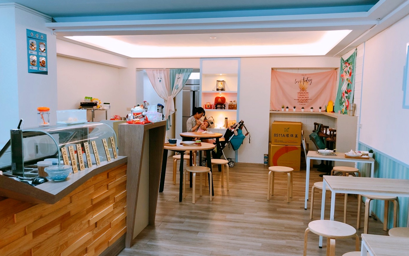 【桃園 冫ㄅㄧㄥ水1號店】巷弄藏匿的萌萌噠冰品店。摩艾石像也入冰、加5元就有一碗手工彩虹湯圓！超划算