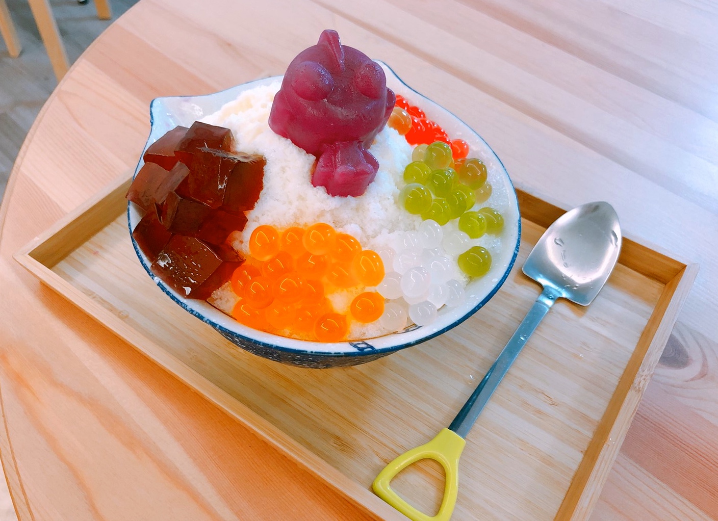 【桃園 冫ㄅㄧㄥ水1號店】巷弄藏匿的萌萌噠冰品店。摩艾石像也入冰、加5元就有一碗手工彩虹湯圓!超划算 【桃園 冫ㄅㄧㄥ水1號店】巷弄藏匿的萌萌噠冰品店。摩艾石像也入冰、加5元就有一碗手工彩虹湯圓!超划算