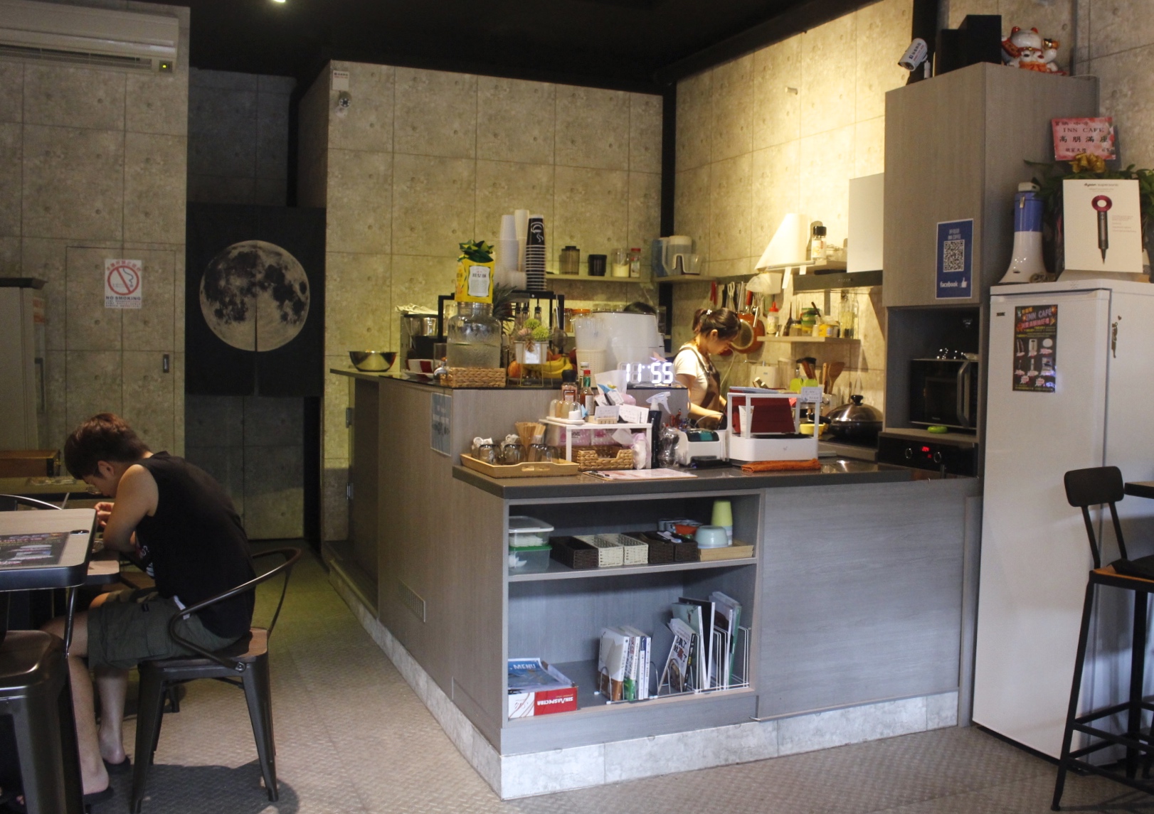 【新北 Inncoffee映咖啡】新莊挖掘到手作咖啡館。冰磚唃咖啡、主廚漢堡排和軟式餅乾-平價享受美味不打折! 【新北 Inncoffee映咖啡】新莊挖掘到手作咖啡館。冰磚唃咖啡、主廚漢堡排和軟式餅乾-平價享受美味不打折!