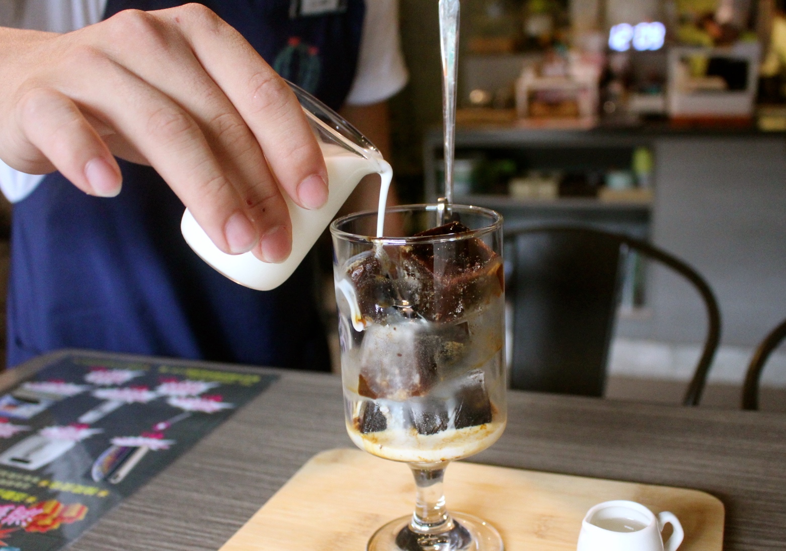 【新北 Inncoffee映咖啡】新莊挖掘到手作咖啡館。冰磚唃咖啡、主廚漢堡排和軟式餅乾-平價享受美味不打折! 【新北 Inncoffee映咖啡】新莊挖掘到手作咖啡館。冰磚唃咖啡、主廚漢堡排和軟式餅乾-平價享受美味不打折!