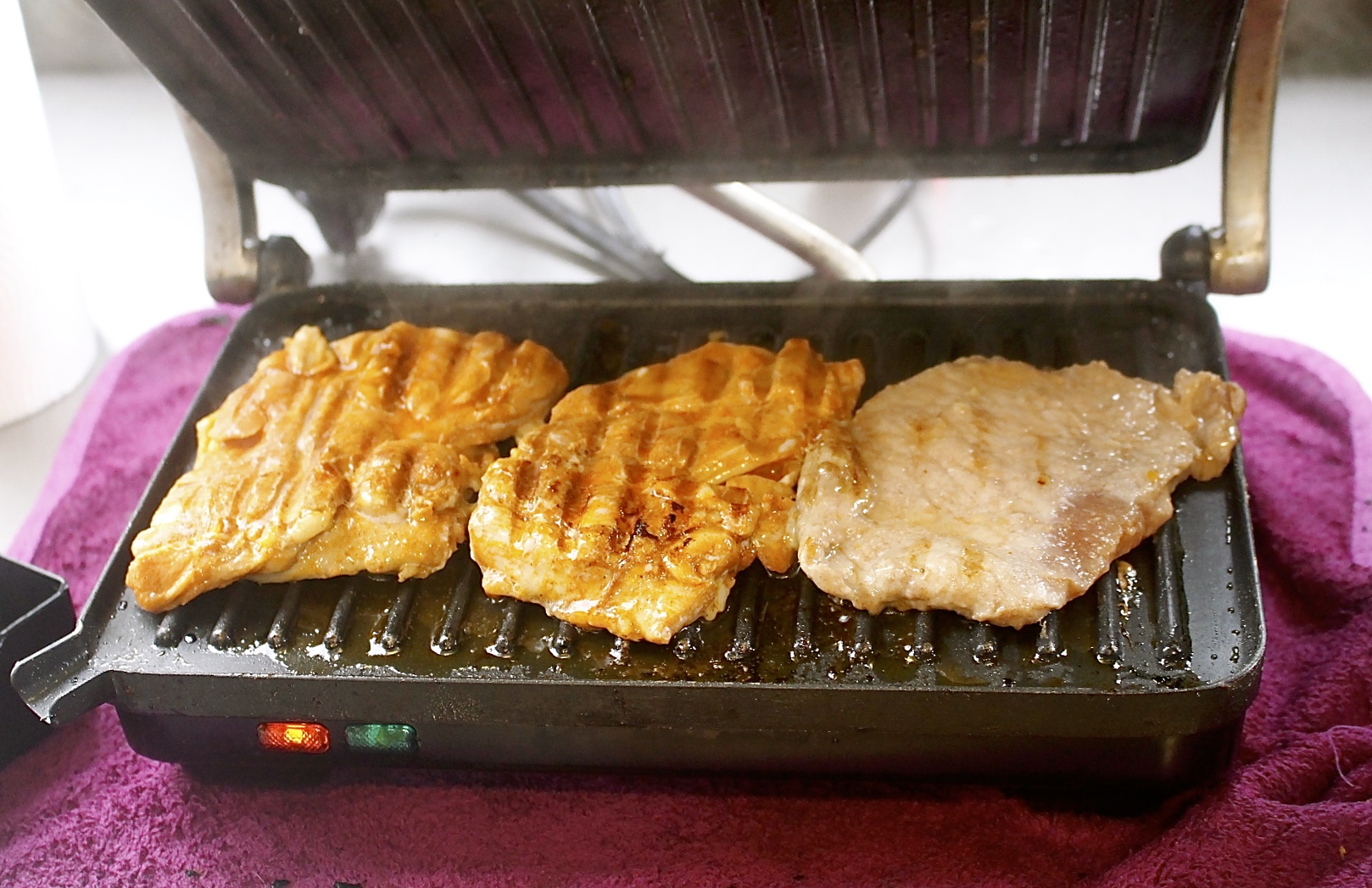 【桃園 京佬杯老蛋餅】傳承台中太平30年的好滋味。古早味粉漿蛋餅想加什麼配料自己選! 【桃園 京佬杯老蛋餅】傳承台中太平30年的好滋味。古早味粉漿蛋餅想加什麼配料自己選!