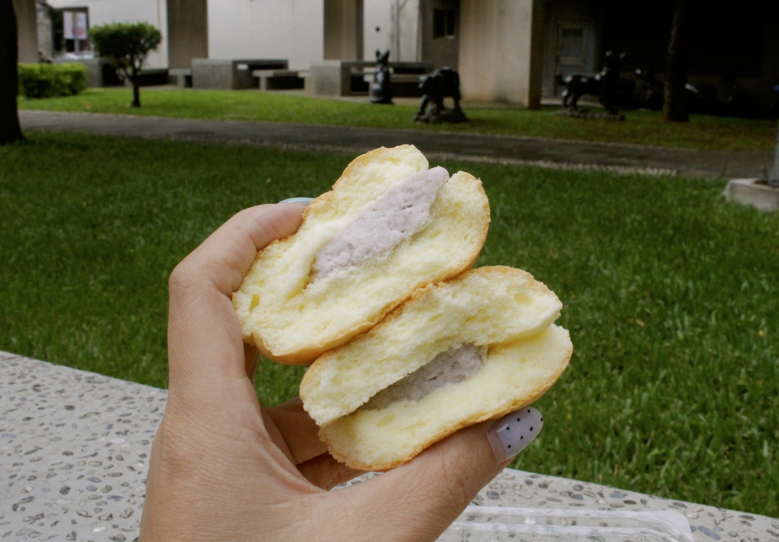 【食 豐蛋糕咖啡烘焙館】新竹銅板泡芙「桃園也有分店」菠蘿泡芙不到12元,還提供現磨咖啡免費飲用!!! 【食 豐蛋糕咖啡烘焙館】新竹銅板泡芙「桃園也有分店」菠蘿泡芙不到12元,還提供現磨咖啡免費飲用!!!