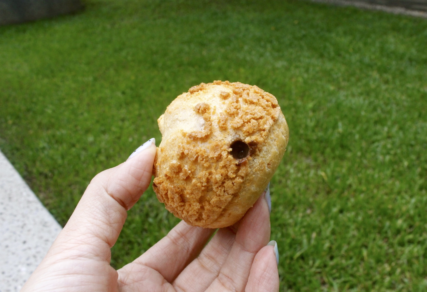 【食 豐蛋糕咖啡烘焙館】新竹銅板泡芙「桃園也有分店」菠蘿泡芙不到12元,還提供現磨咖啡免費飲用!!! 【食 豐蛋糕咖啡烘焙館】新竹銅板泡芙「桃園也有分店」菠蘿泡芙不到12元,還提供現磨咖啡免費飲用!!!