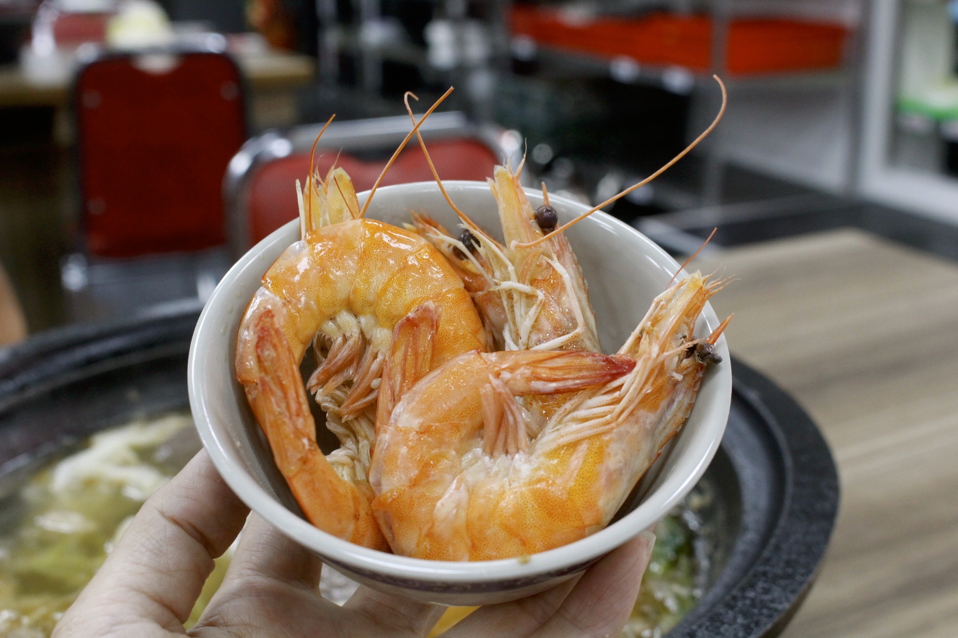 【食 小紅莓自助式石頭火鍋城】松江內湖老字號火鍋“桃園”也有分店!大火爆炒洋蔥、依盤計費、環境寬敞適合聚餐 【食 小紅莓自助式石頭火鍋城】松江內湖老字號火鍋“桃園”也有分店!大火爆炒洋蔥、依盤計費、環境寬敞適合聚餐