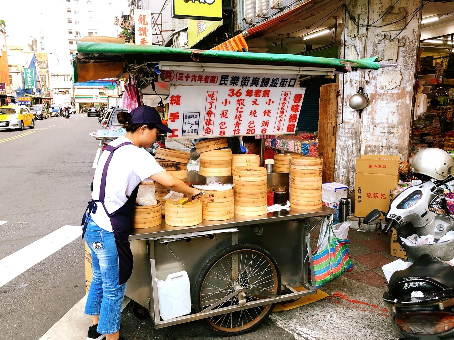 洪記小籠包，大稻埕老店，台灣小吃，小籠包 @艾瑪  吃喝玩樂札記