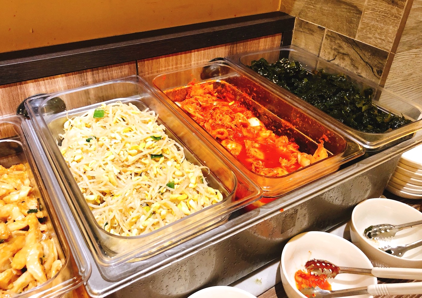 【食 韓食拌樂 bibim】大阪連鎖品牌(三井outlet分店)。韓式小菜無限吃到飽!天冷就是要吃韓國部隊鍋 【食 韓食拌樂 bibim】大阪連鎖品牌(三井outlet分店)。韓式小菜無限吃到飽!天冷就是要吃韓國部隊鍋
