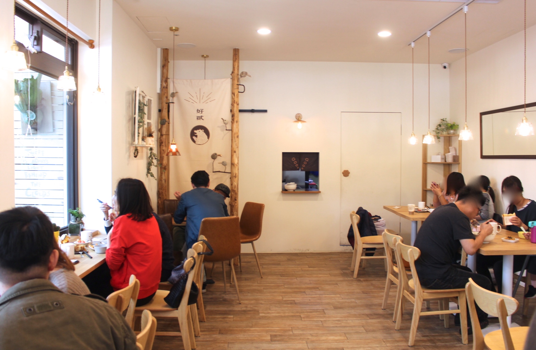 【食 好貳】好咖二店早午餐！好貳讓人真的好餓？韓國新寵厚吐司、台灣傳統粉漿蛋餅都超好拍