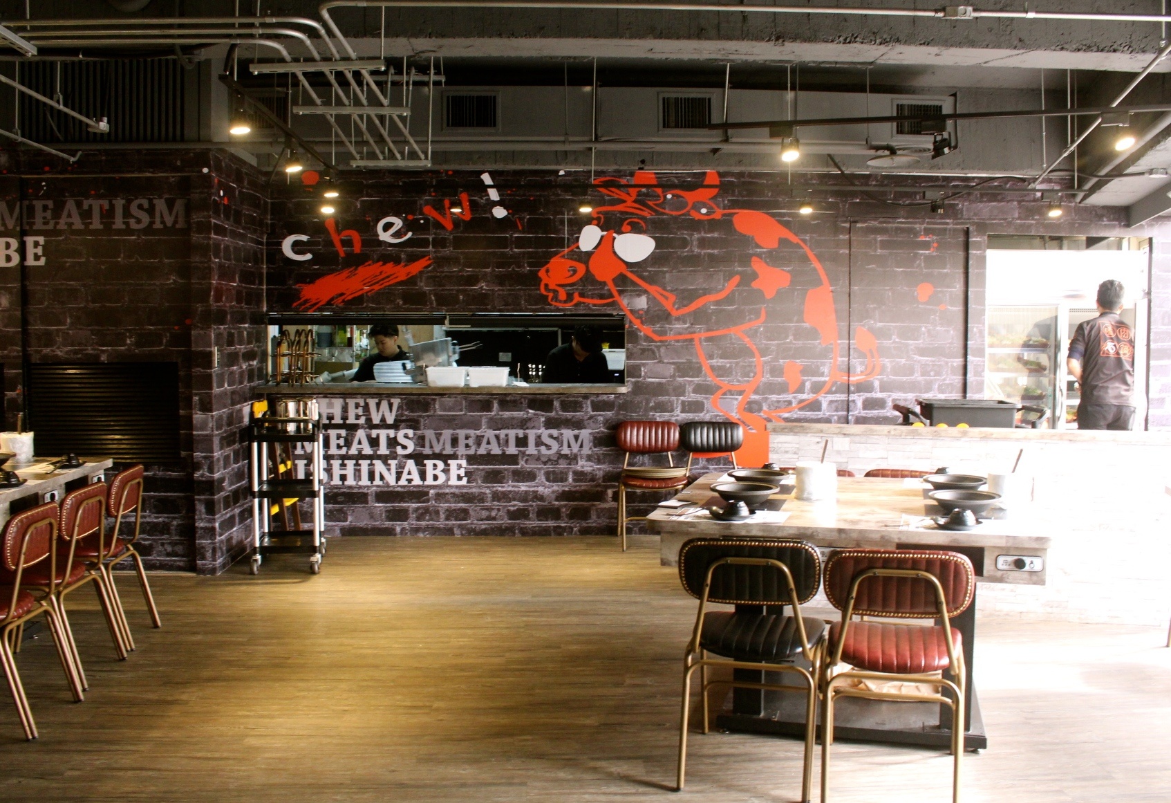 【食 嗑肉石鍋 (中壢店)】快來中美村大樓大嗑石鍋！痛風海鮮船＋肉滿滿拼盤～讓你吃到翻過去