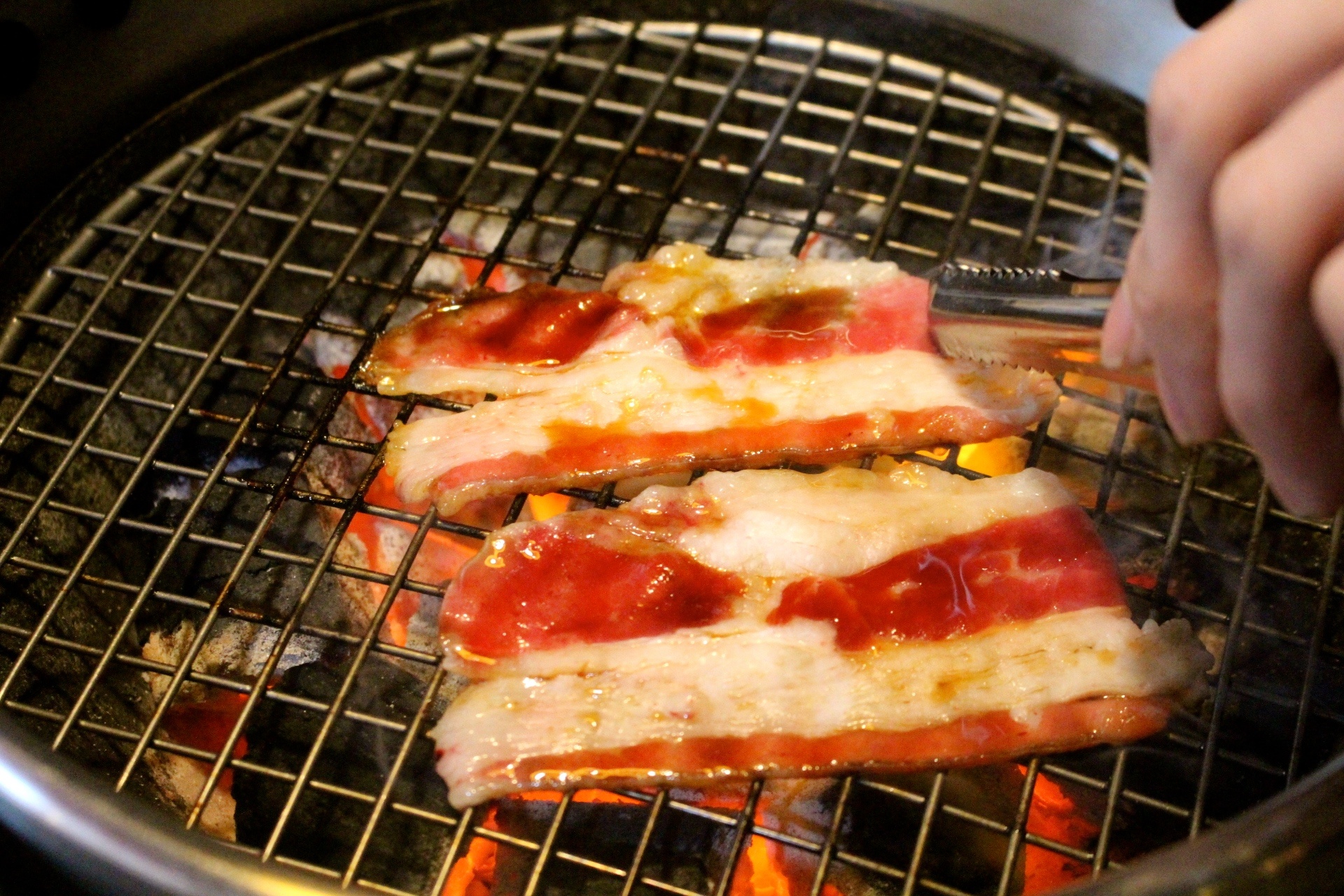 【食 我!就厲害】鄰近南崁交流道！西門町來的燒肉吃到飽.泰國蝦、美國和牛、haagen dazs全都吃到飽！