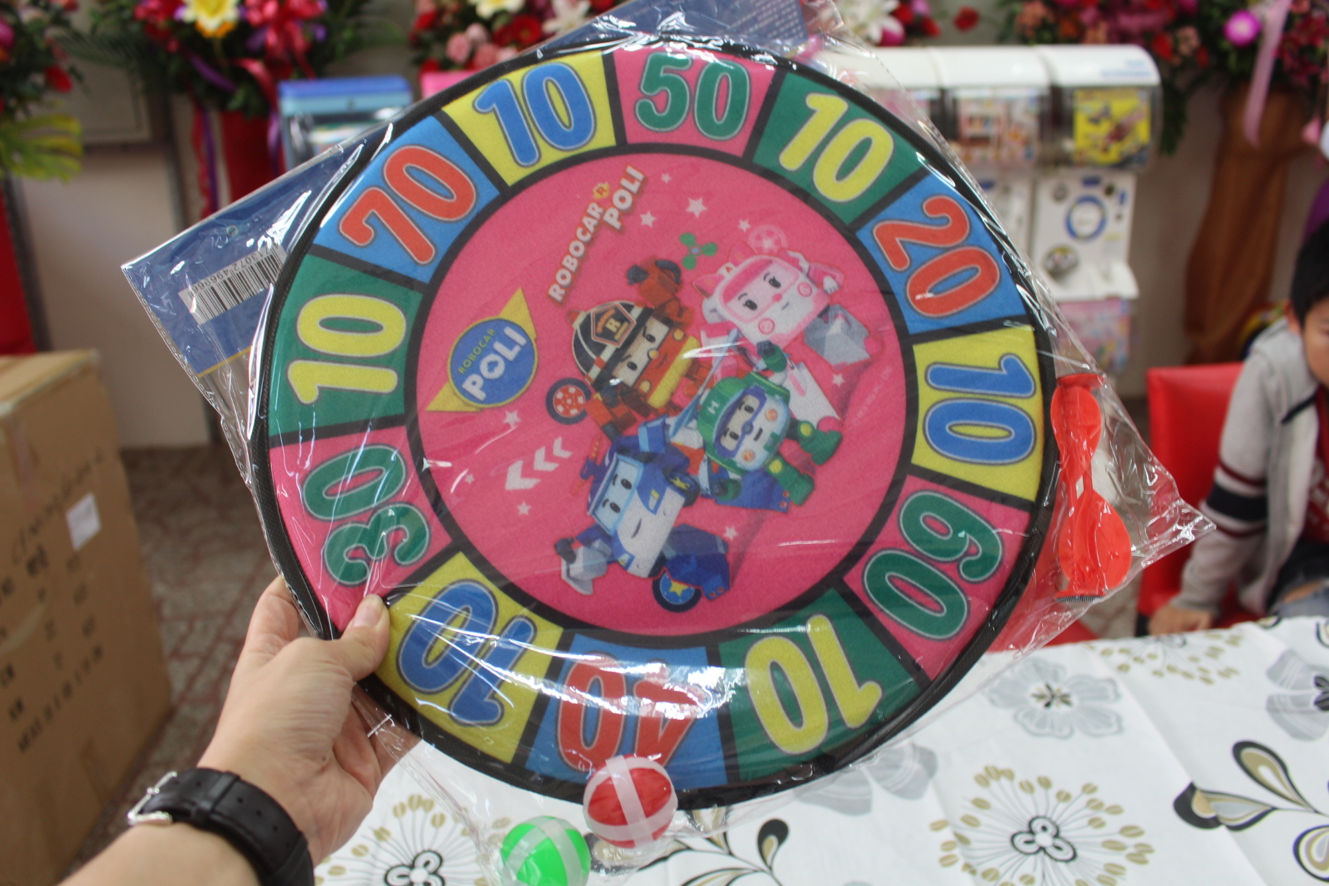 【買 玩巨帝國】2020年楊梅新開幕！佔大最大1000坪玩具批發店，上萬種夜市小玩具、迪士尼商品、騎乘玩具..任你選擇
