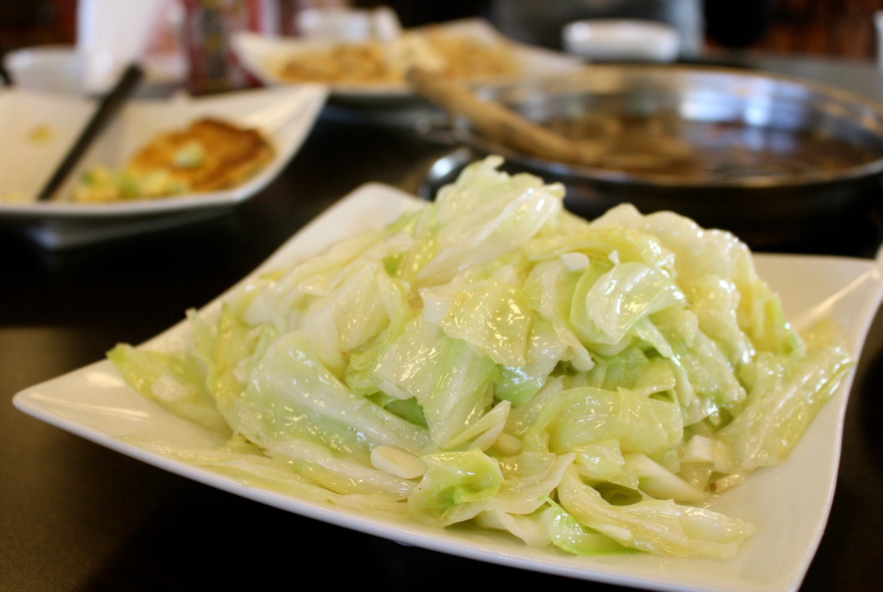 【食 閣樓桶窯雞】雲林古坑Google評價優上。1600元經濟合菜份量好大一盤!連桶窯雞也是自家養殖 【食 閣樓桶窯雞】雲林古坑Google評價優上。1600元經濟合菜份量好大一盤!連桶窯雞也是自家養殖
