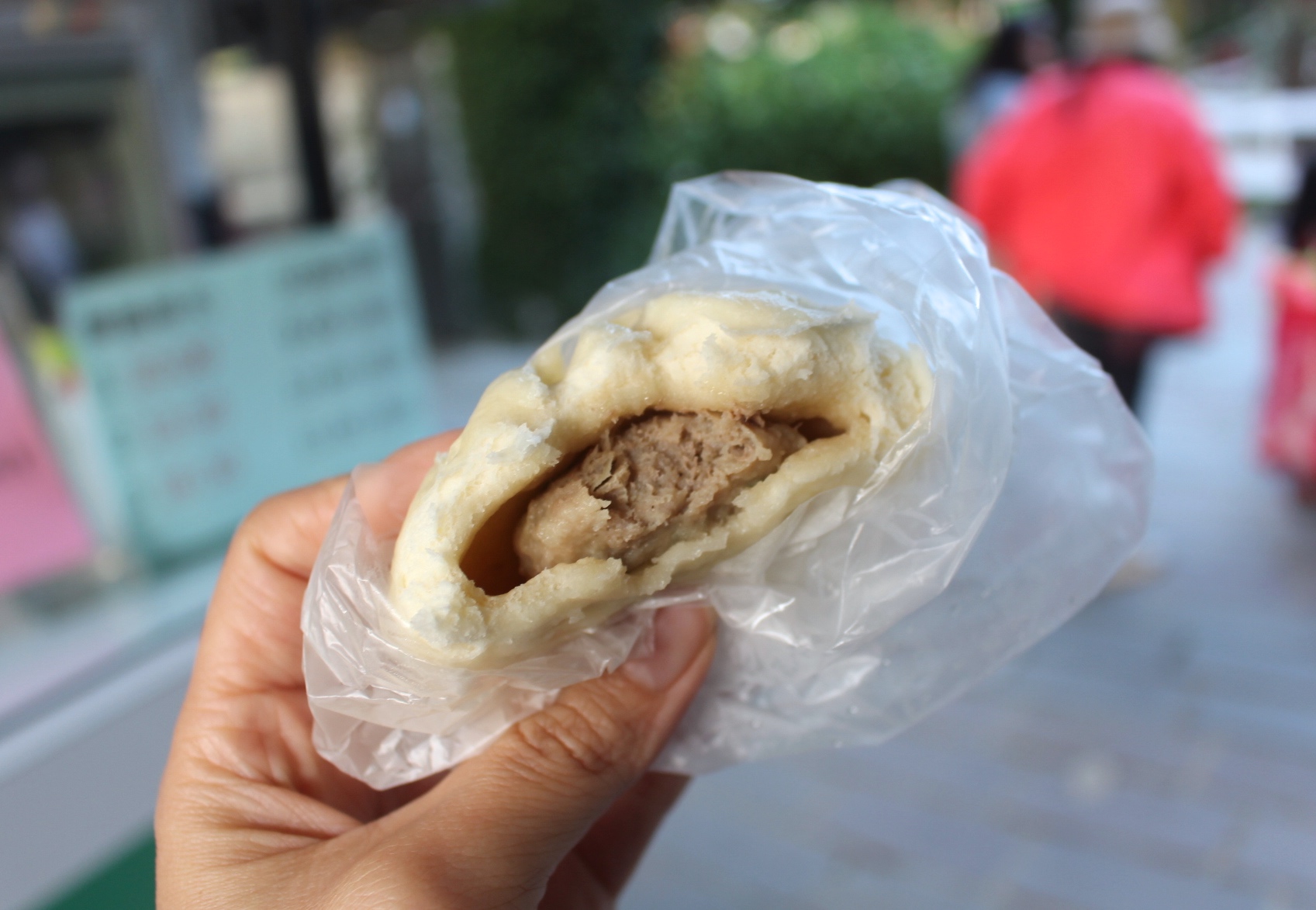 【玩 綠盈牧場】50元就能入園觀賞「全台唯一鵝賽場」！餵食山羊兔子、牧牛草原、牽牛花溜滑梯