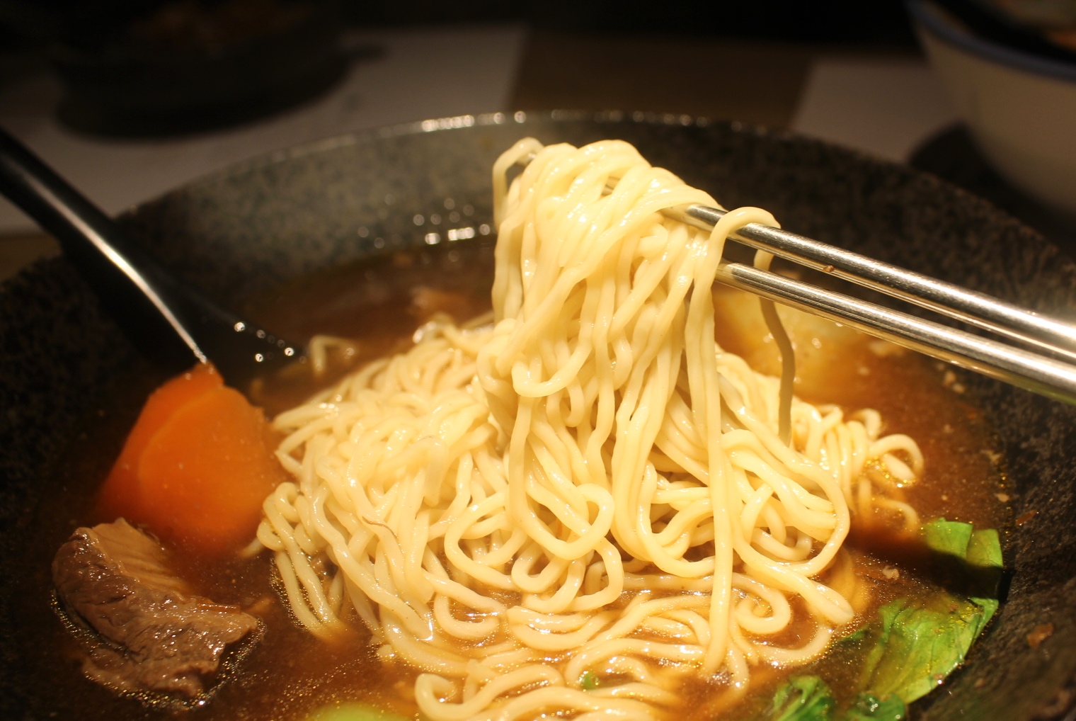 【食 太初 麵食りようり】2020再訪排隊禪風麵店!搬家公益路上、提供免費冬瓜茶、不收服務費 【食 太初 麵食りようり】2020再訪排隊禪風麵店!搬家公益路上、提供免費冬瓜茶、不收服務費