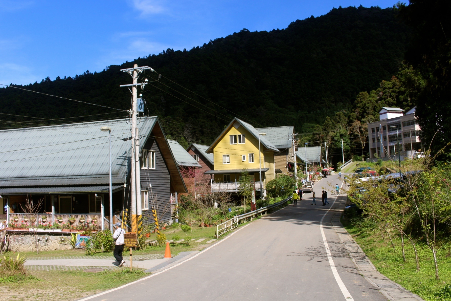 【遊 都恩亞納】遺落的深山秘境!海拔1400公尺的台版小合掌村「鄒族部落」 【遊 都恩亞納】遺落的深山秘境!海拔1400公尺的台版小合掌村「鄒族部落」