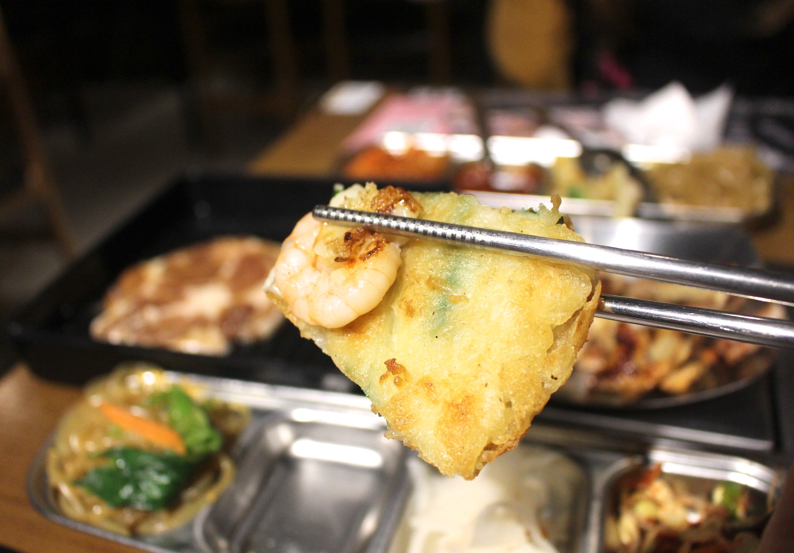 【食 阿豬媽아줌마韓式烤肉】持學生證399元吃到飽!韓式火鍋+鍋物兩吃.自助海鮮煎餅、韓式小菜、泡麵和火鍋配料 【食 阿豬媽아줌마韓式烤肉】持學生證399元吃到飽!韓式火鍋+鍋物兩吃.自助海鮮煎餅、韓式小菜、泡麵和火鍋配料