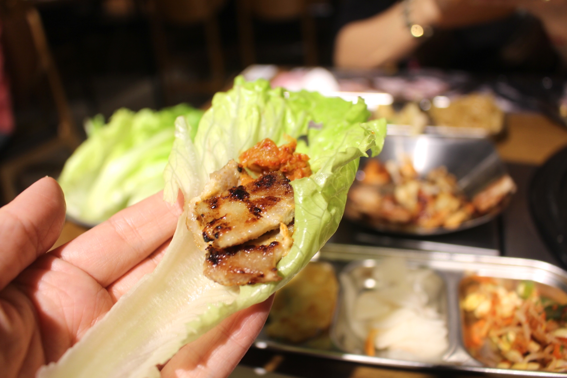 【食 阿豬媽아줌마韓式烤肉】持學生證399元吃到飽！韓式火鍋+鍋物兩吃．自助海鮮煎餅、韓式小菜、泡麵和火鍋配料