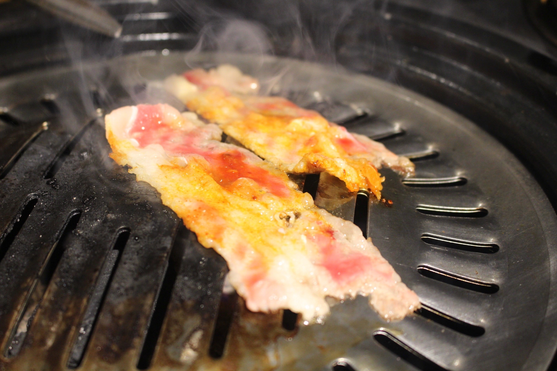【食 阿豬媽아줌마韓式烤肉】持學生證399元吃到飽!韓式火鍋+鍋物兩吃.自助海鮮煎餅、韓式小菜、泡麵和火鍋配料 【食 阿豬媽아줌마韓式烤肉】持學生證399元吃到飽!韓式火鍋+鍋物兩吃.自助海鮮煎餅、韓式小菜、泡麵和火鍋配料