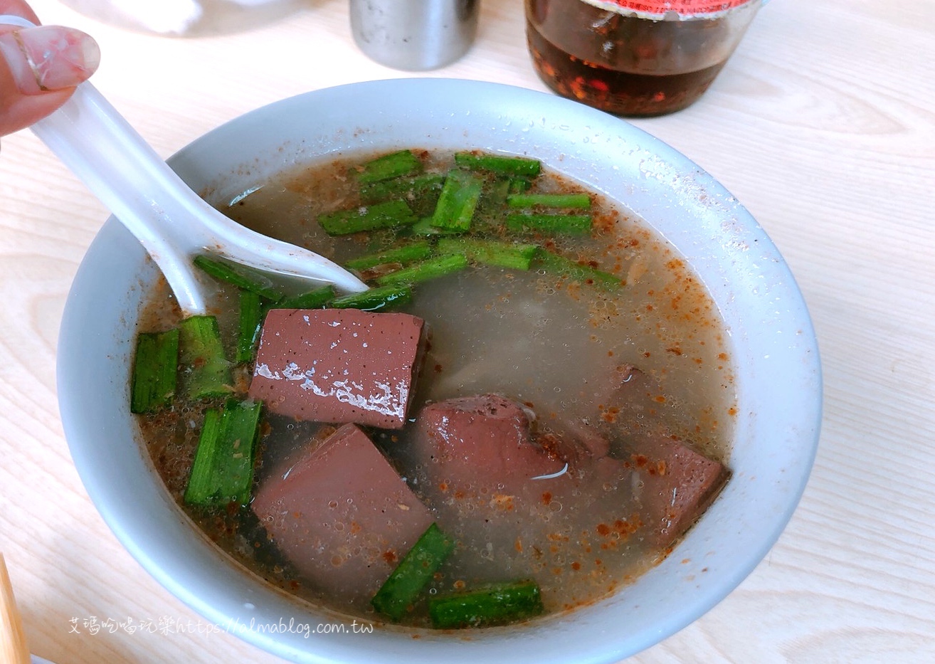 〖建福路無名小吃攤〗在地人的台式早餐.銅板小吃.豬血湯+炒米粉才55元!CP值高高高 〖建福路無名小吃攤〗在地人的台式早餐.銅板小吃.豬血湯+炒米粉才55元!CP值高高高