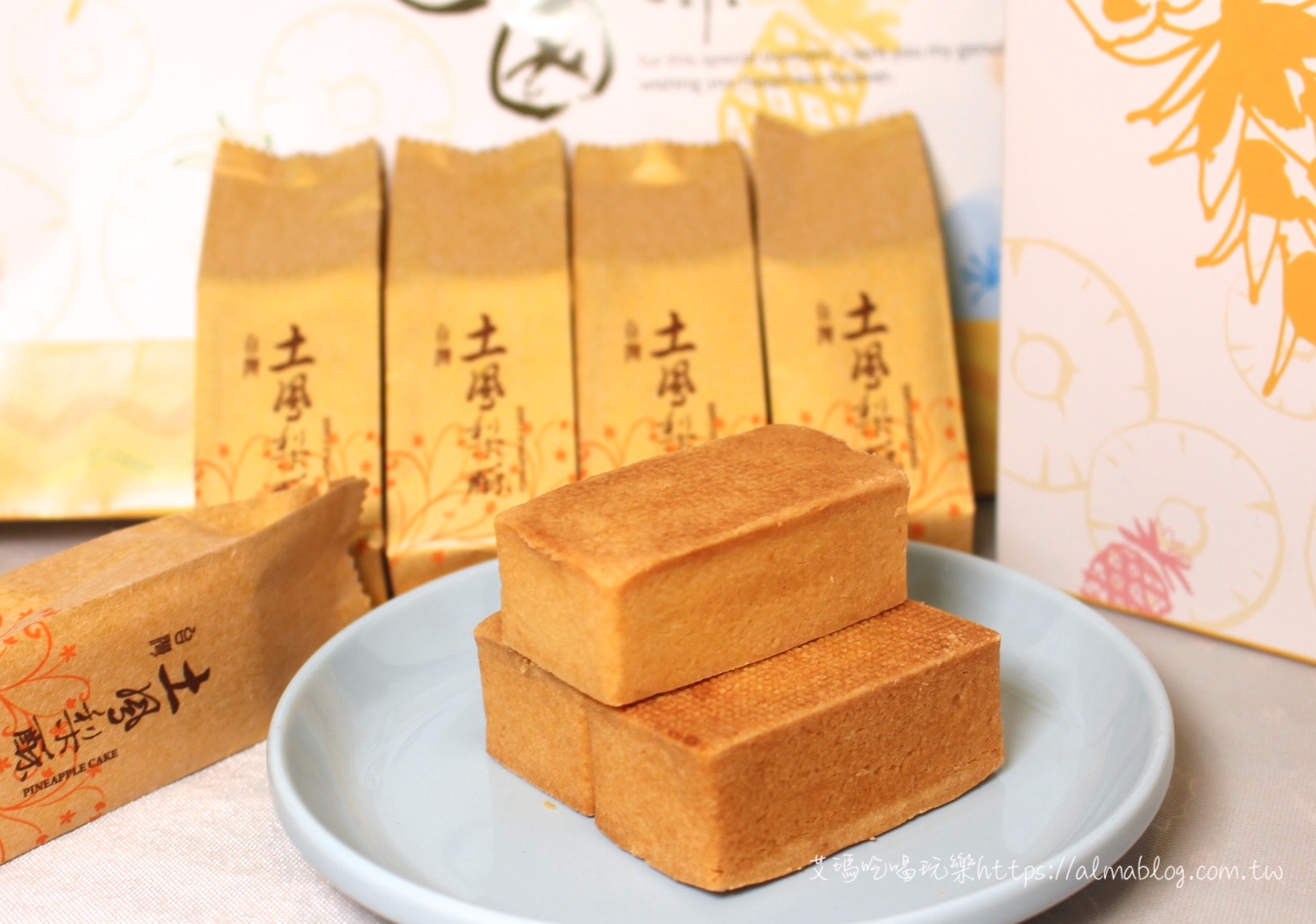 〖佳頤蛋糕屋〗中壢在地五年CAKE!蛋糕不加一滴水.澳洲輕乳酪.巴斯克重乳酪.彌月蛋糕試吃 〖佳頤蛋糕屋〗中壢在地五年CAKE!蛋糕不加一滴水.澳洲輕乳酪.巴斯克重乳酪.彌月蛋糕試吃
