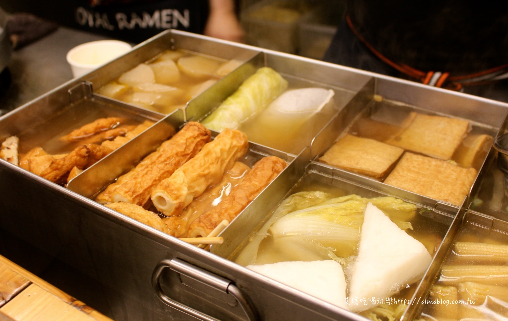 〖赤麵廠 レッドラーメン〗桃園藝文屋台拉麵!每天只營業七小時.夜貓子也有拉麵吃.關東煮一定要加點 〖赤麵廠 レッドラーメン〗桃園藝文屋台拉麵!每天只營業七小時.夜貓子也有拉麵吃.關東煮一定要加點