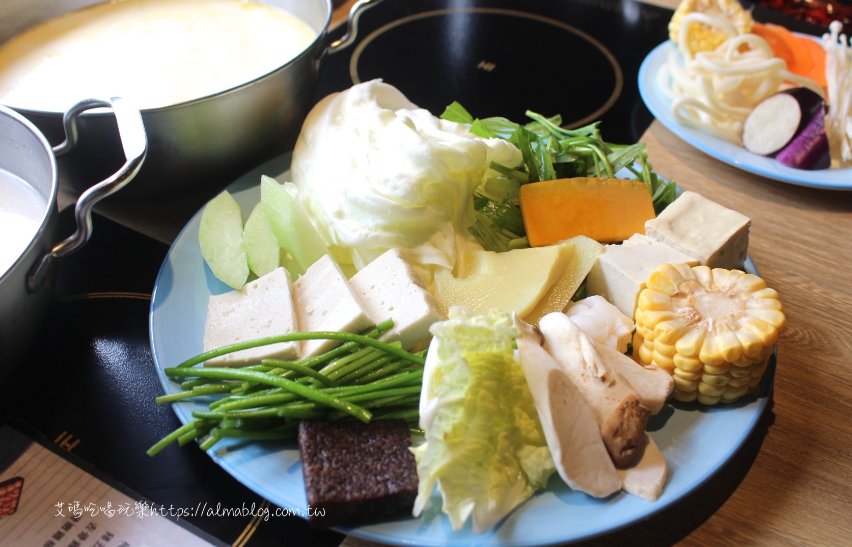 〖鬥牛士二鍋〗北部唯一在桃園!最便宜只要328元吃到飽.上百種食材隨你吃.每日限量“大仙肉盤”必訂 〖鬥牛士二鍋〗北部唯一在桃園!最便宜只要328元吃到飽.上百種食材隨你吃.每日限量“大仙肉盤”必訂
