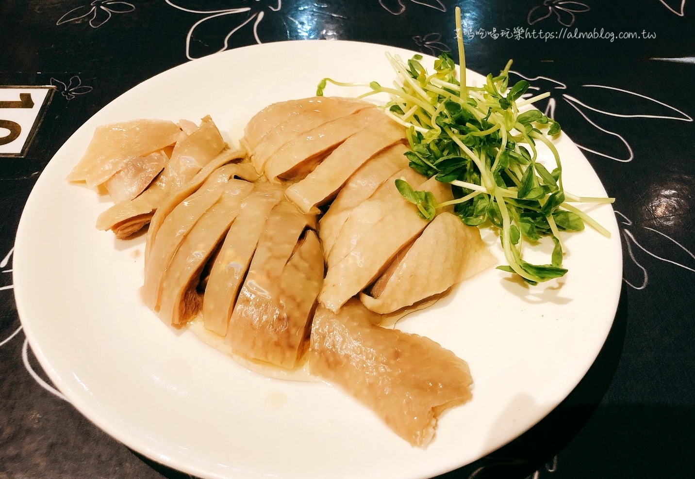 內灣戲院人文客家菜館